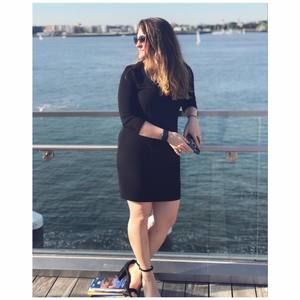 Meet your Posher, Christina